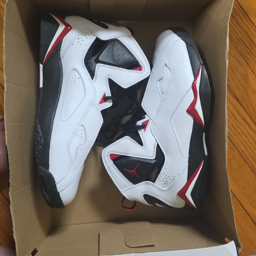 Nike Air Jordan True Flight White Varsity Red Black Chicago 342964-160 Men's NBY